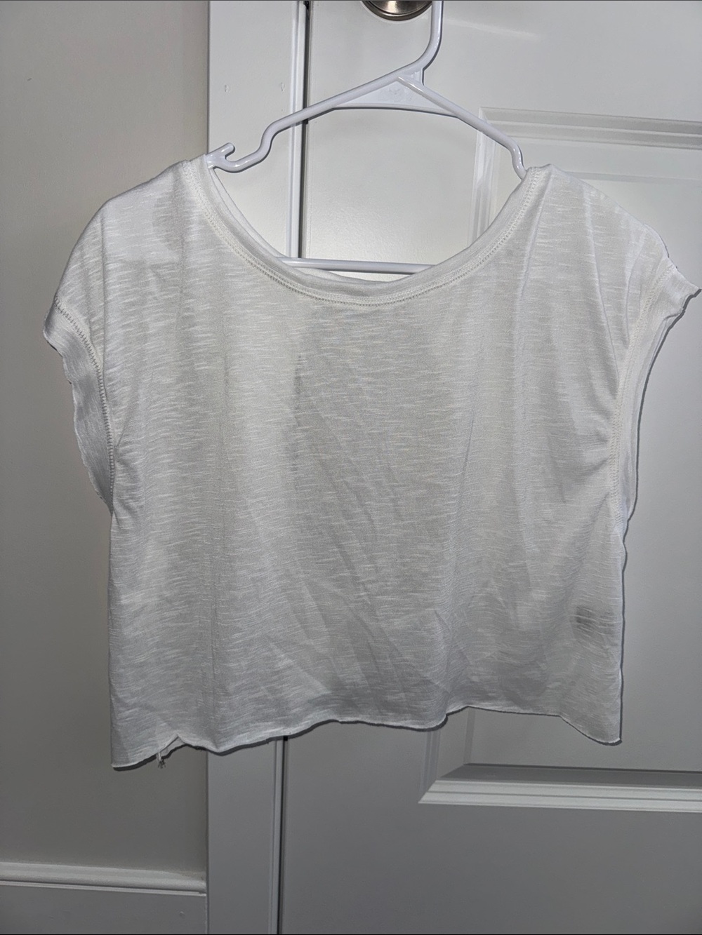 SHEIN Women’s White Short Sleeve Crop Top